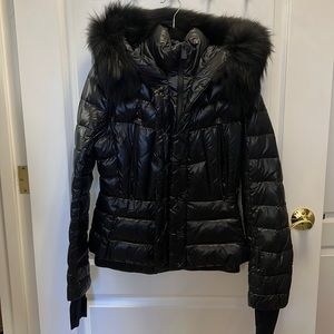 Moncler black jacket 🖤